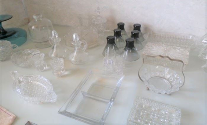 NICE GLASS SERVING PIECES