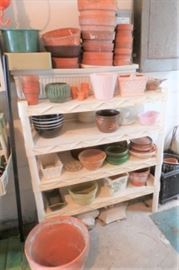 LOTS OF POTS AND PLANTERS