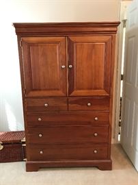 Stanley Armoire/Chest