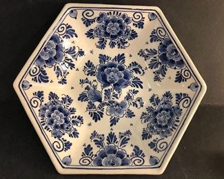 Delft bowl