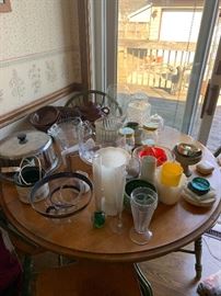 miscellaneous  items  dinning room table with leaf