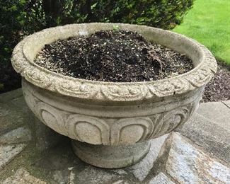 Pr. of large cement planters