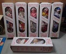 16 in Porcelain Clowns with stands