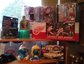 Red wings...Smurfs....Model Ghost Busters....other