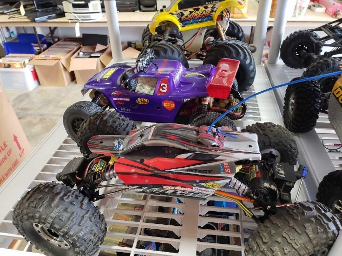 # 218 3 Electric Offroad RC Cars, 2 are 4WD 3 Electric Offroad RC Cars, 2 are 4WD