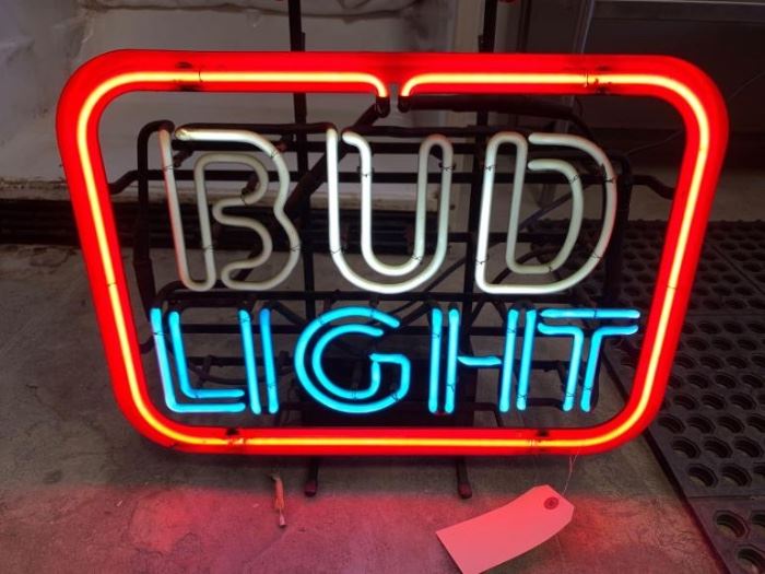 # 276 Bud light neon Bud light neon