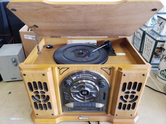 #309: Memorex Record/CD Player
Memorex Record/CD Player