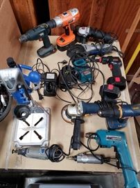 #526: Dremel and Dremel Press,Makita cordless drill, HDX Air Grinder , Ryobi Grinder & Drill, Drill Master Grinder and the Like
Dremel and Dremel Press,Makita Cordless Drill, HDX Air Grinder , Ryobi Grinder, Drill Master Grinder and the Like