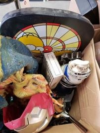 #623: Lamp 39", Pirates Of The Caribbean Mask, Tech Deck Stairs, Simpson's Dart Board, Mechanical Wiggling Hand
Lamp 39", Pirates Of The Caribbean Mask, Tech Deck Stairs, Simpson's Dart Board, Mechanical Wiggling Hand