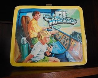 1978 Hard to Find 18 Wheeler Lunch box..no thermos