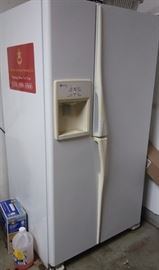 Fridge in excellent working condition