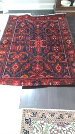 5 x 7 hand woven Parisian area rug - VERY GOOD CONDITION