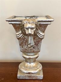 Ceramic Lion Urn