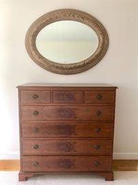 Stunning Chest of Drawers, Vintage, with key for drawers. Large Oval Mirror.