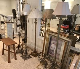 Look at all the lamps!