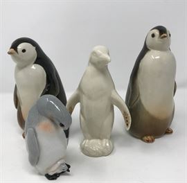 Penguin Figurines https://ctbids.com/#!/description/share/121181