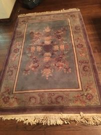 Pretty purple Chinese art rug - handmade