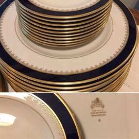 Pickard - Washington colbalt blue with 24k gold trim - 10 dinner & 10 small plates