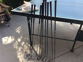 Golf clubs 