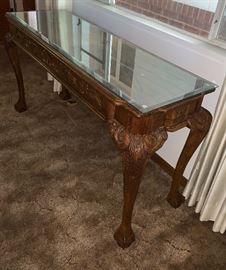 Carved Wood Oak Sofa Table	30x54x18in	HxWxD
