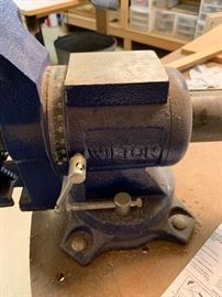 	Wilton 5in Vise	BUYER REMOVAL	