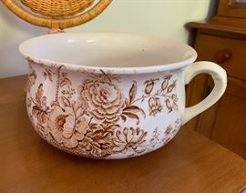 Royal Crawford Charlotte Pot	