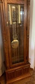 Ridgeway grandfather clock model 219	76X20.5X11.5IN	HxWxD