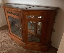 Oak/Mirror/Glass Hall Cabinet	28x48x16in	HxWxD