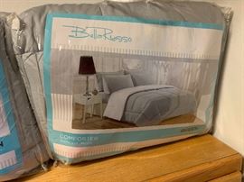 Bella Russo Queen Comforter NIB #1