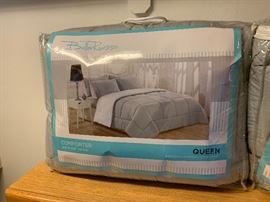 Bella Russo Queen Comforter NIB #2