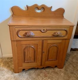 Antique Wood Cupboard/Console Cabinet	35x30x16in	HxWxD