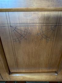 Antique Dry Sink	48x41x17	HxWxD