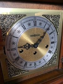 Howard Miller 612-437 Mantle Clock	