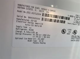 Kenmore Refrigerator 253.63712304 (Buyer Removal)	66x30x34in	HxWxD