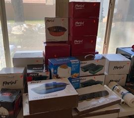 Numerous NIB Parini Pots Pans & cookware 