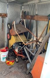 	▪	Kelley Vintage Wheelbarrow #1	 	
	▪	Kelley Vintage Wheelbarrow #2	