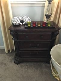 Broyhill night stand