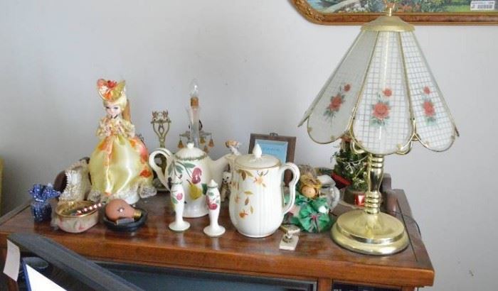 All on stand Touch lamp Tea pots Doll exclud ...