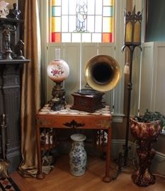 Victorian Antiques Victor Talking Machine