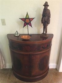 1/2 moon accent table 