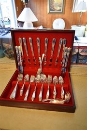 ROGERS FLATWARE SET
