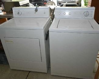 KENMORE WASHER & DRYER COMBO