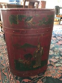 Large Asian-style tea or storage container