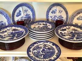 Large variety a blue and white porcelains including these Blue Willow plates 