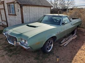 #20: 1972 Ford Ranchero Squire
Odometer reads 26006 tmu. VIN: 2A495128144. Set of 4 Vision Wheel Legend Series and set of 4 Unique wheels