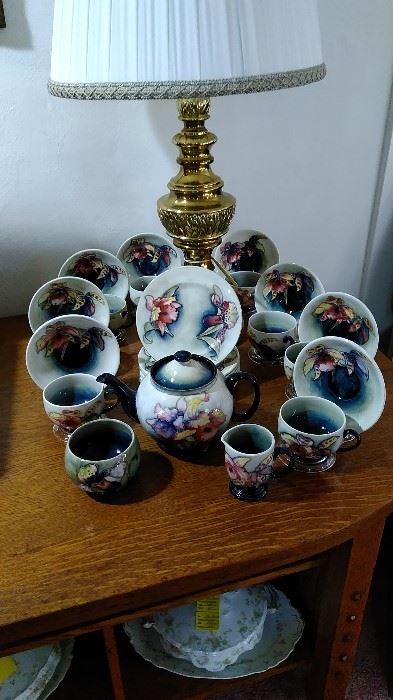 Moorecroft Pottery Tea/Desert Set for 8. Wonderful brass lamp.