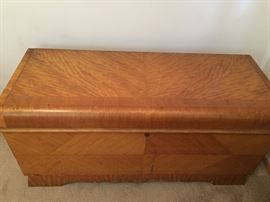 Lane Cedar chest