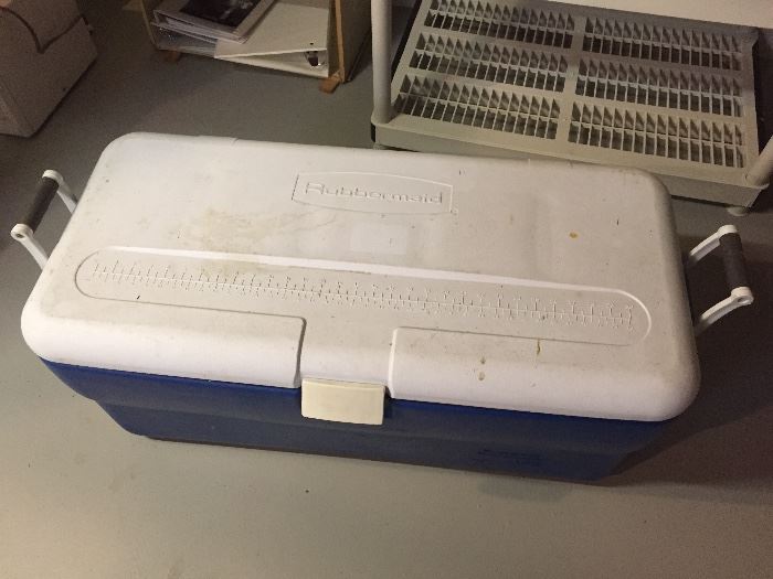 Giant cooler