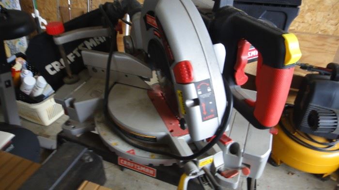  10 in Craftsman Miter Saw, stand with laser trac