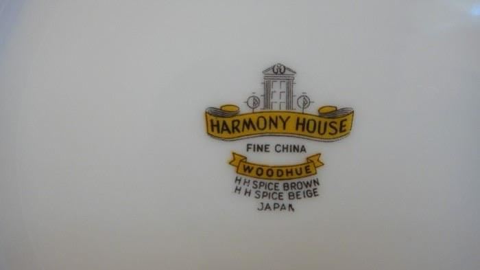 Harmony House China, "WoodHue"